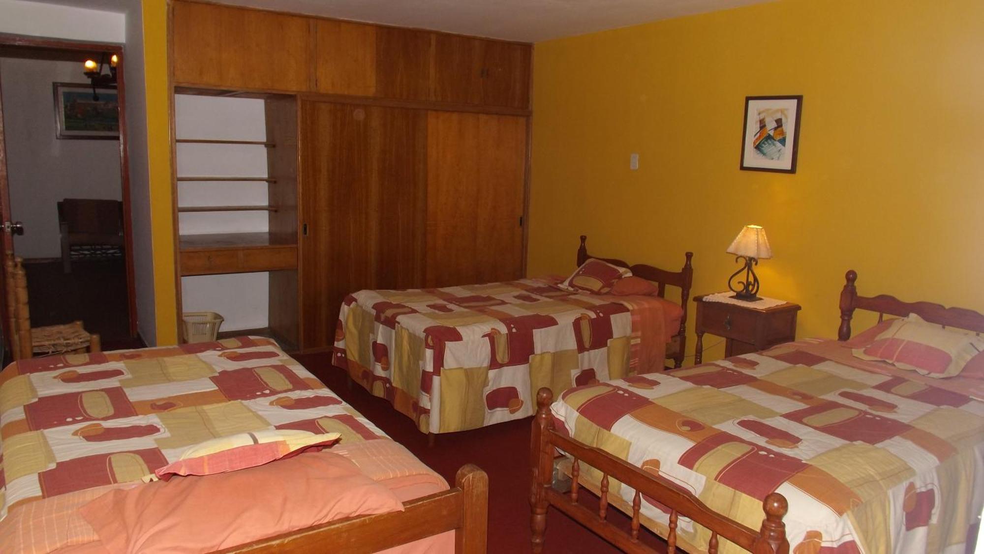 Alojamiento Soledad Huaraz  Rum bild