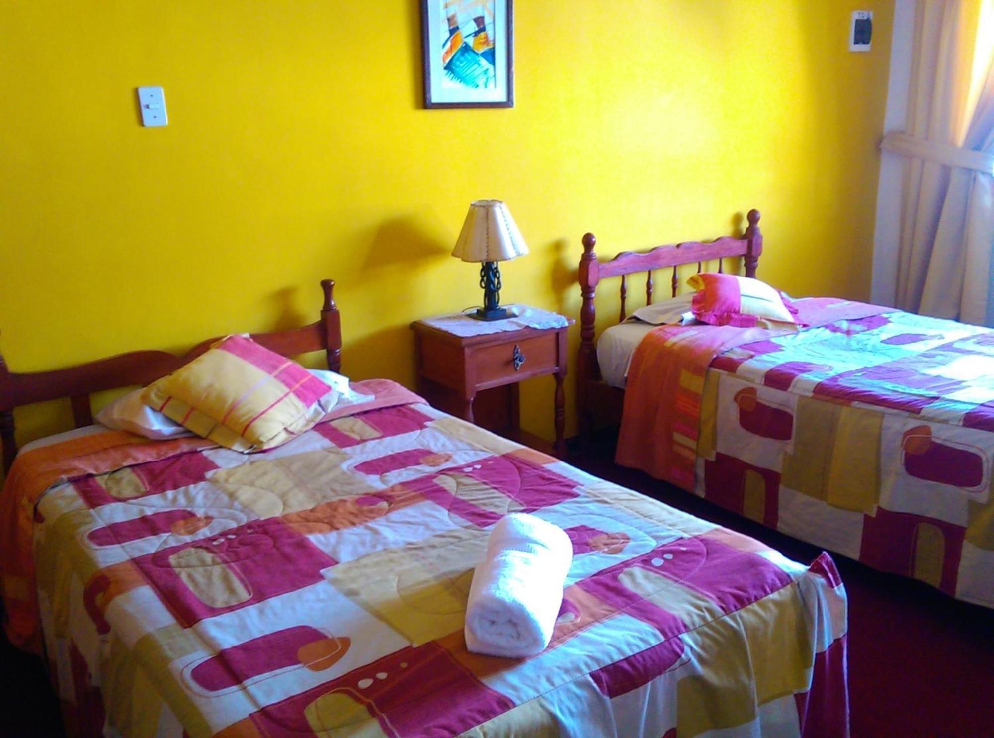 Alojamiento Soledad Huaraz  Rum bild